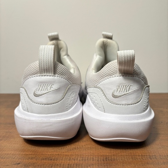 Nike Ad Comfort Slip-On Sneakers in White Size 8.5 DJ1001-001 Shoes - Picture 3 of 7